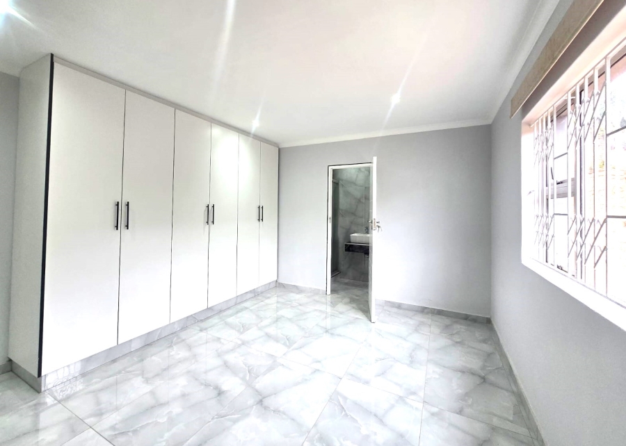 To Let 3 Bedroom Property for Rent in Somerset Park KwaZulu-Natal