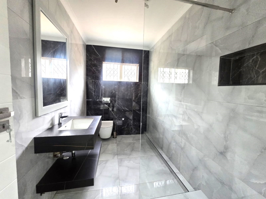To Let 3 Bedroom Property for Rent in Somerset Park KwaZulu-Natal