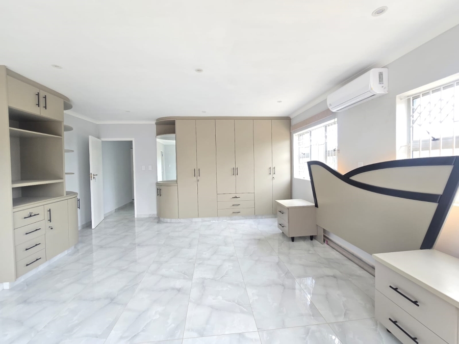 To Let 3 Bedroom Property for Rent in Somerset Park KwaZulu-Natal