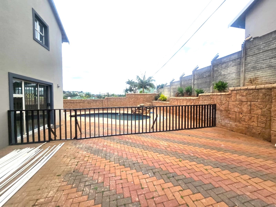 To Let 3 Bedroom Property for Rent in Somerset Park KwaZulu-Natal