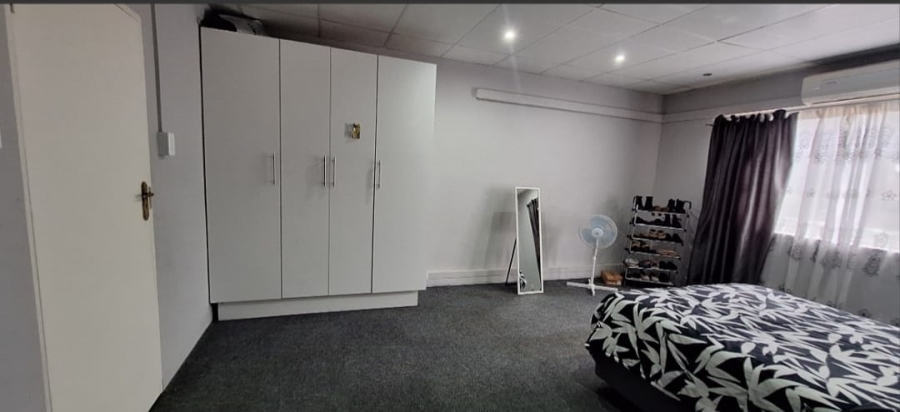 2 Bedroom Property for Sale in Chasedene KwaZulu-Natal