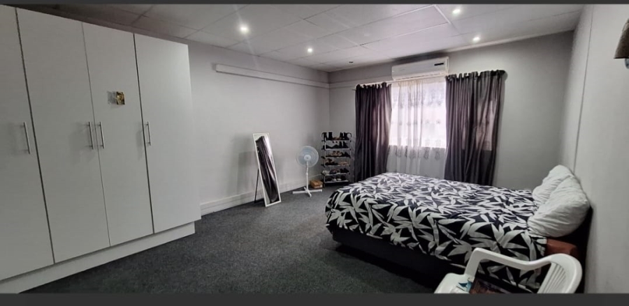 2 Bedroom Property for Sale in Chasedene KwaZulu-Natal