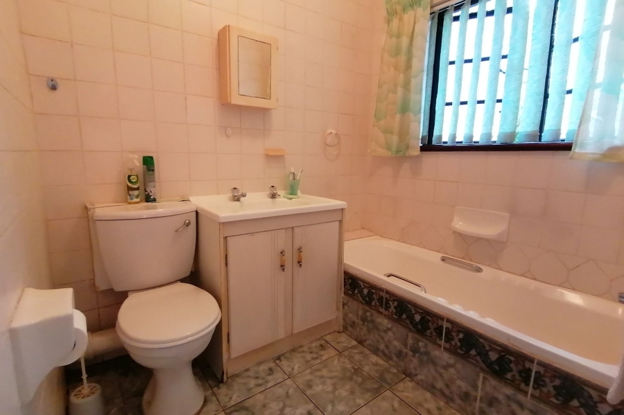 2 Bedroom Property for Sale in Margate KwaZulu-Natal