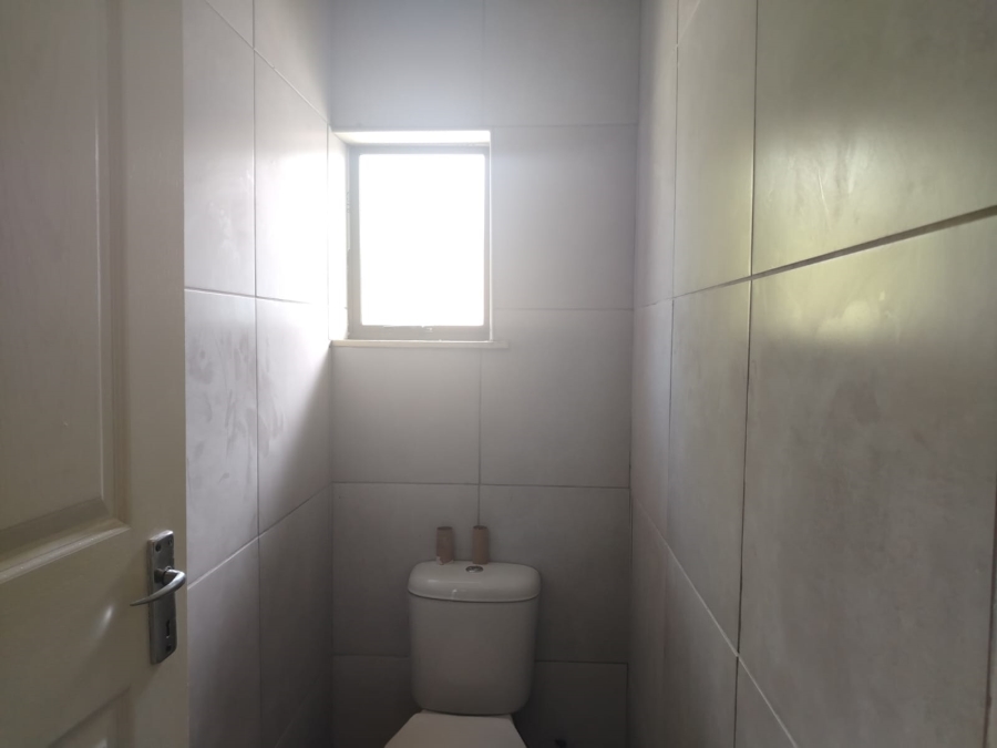 4 Bedroom Property for Sale in Noordsig KwaZulu-Natal