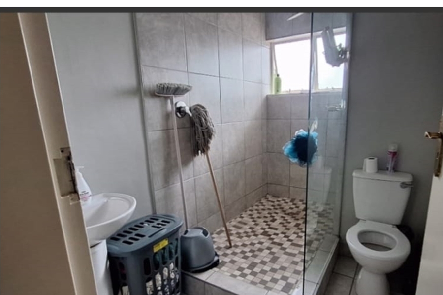 2 Bedroom Property for Sale in Chasedene KwaZulu-Natal