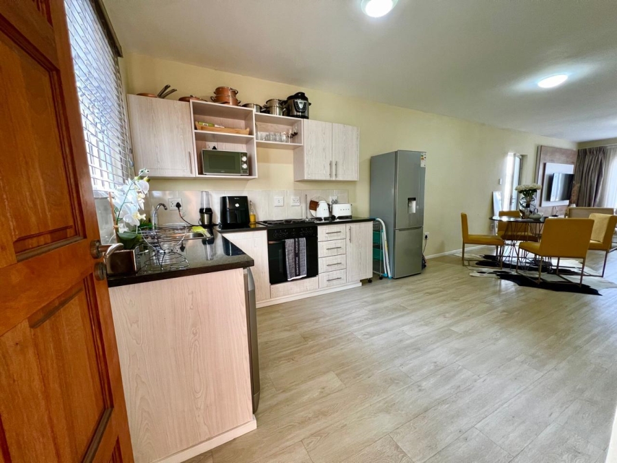To Let 2 Bedroom Property for Rent in Chase Valley KwaZulu-Natal