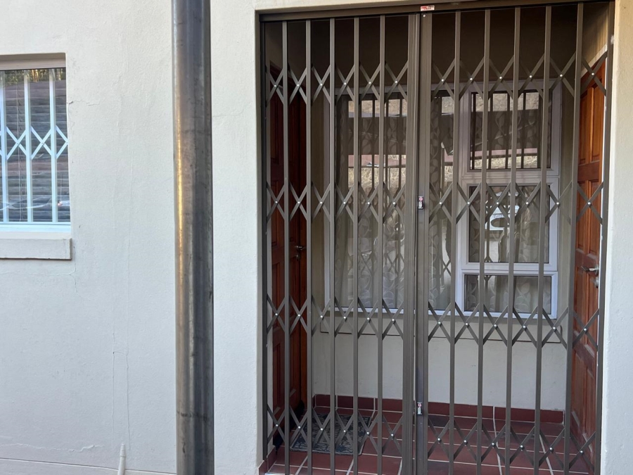 To Let 2 Bedroom Property for Rent in Chase Valley KwaZulu-Natal