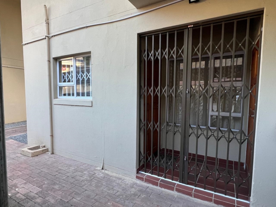 To Let 2 Bedroom Property for Rent in Chase Valley KwaZulu-Natal