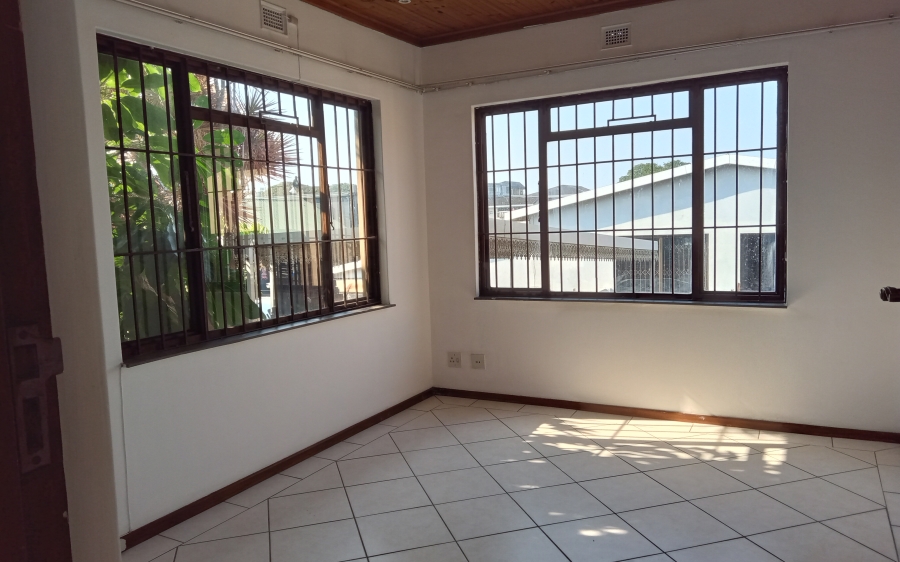 3 Bedroom Property for Sale in Manaba Beach KwaZulu-Natal