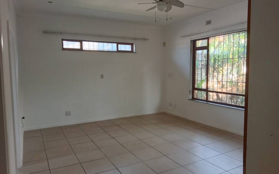 3 Bedroom Property for Sale in Manaba Beach KwaZulu-Natal