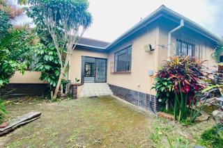 3 Bedroom Property for Sale in Manaba Beach KwaZulu-Natal