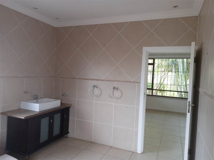 3 Bedroom Property for Sale in Manaba Beach KwaZulu-Natal