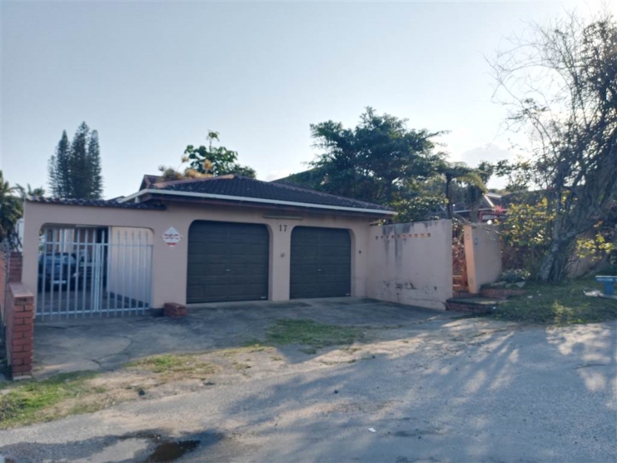 3 Bedroom Property for Sale in Manaba Beach KwaZulu-Natal