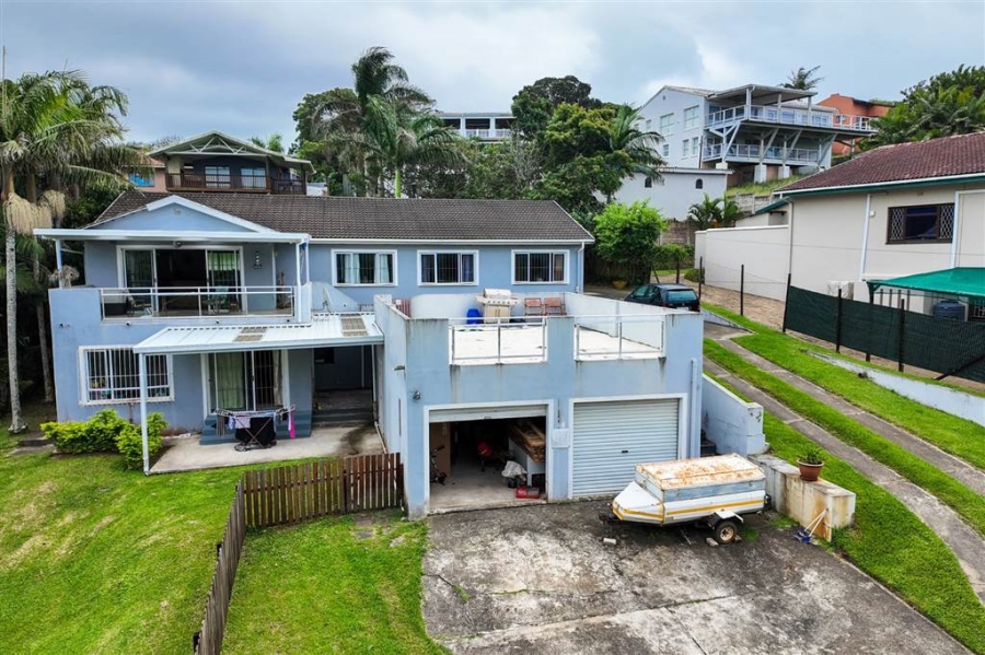 4 Bedroom Property for Sale in Leisure Bay KwaZulu-Natal