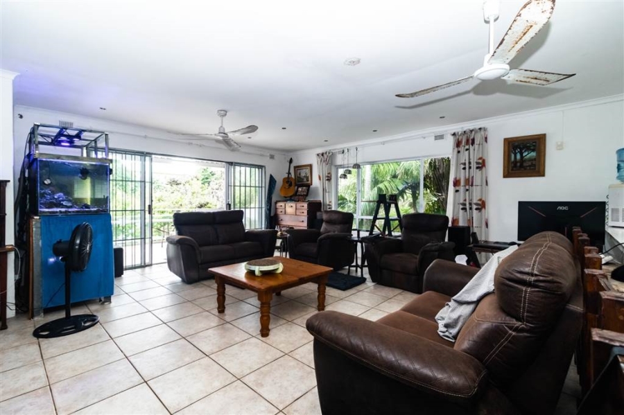 4 Bedroom Property for Sale in Leisure Bay KwaZulu-Natal