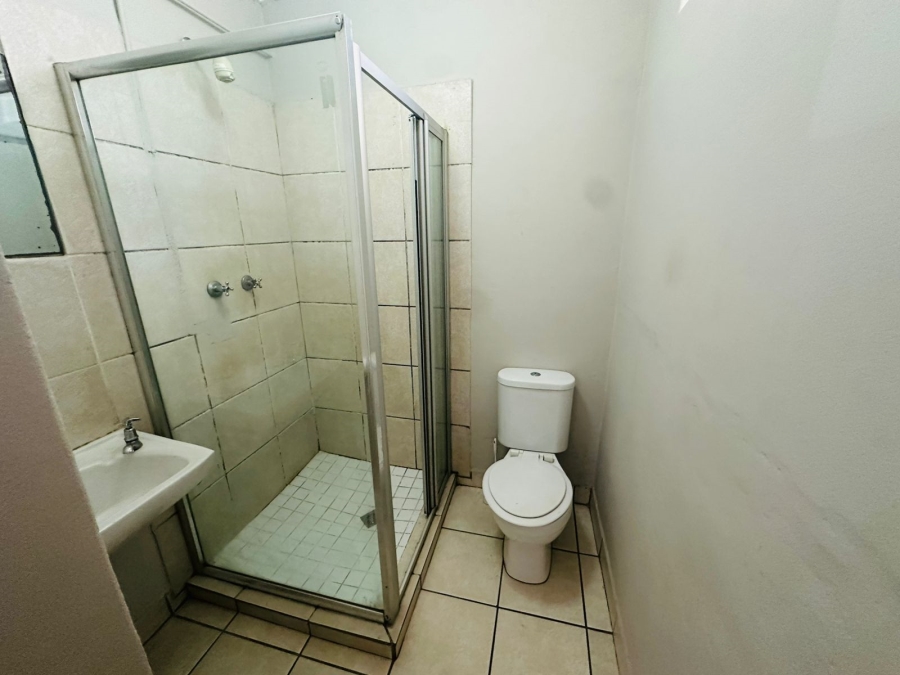 6 Bedroom Property for Sale in Pietermaritzburg Central KwaZulu-Natal