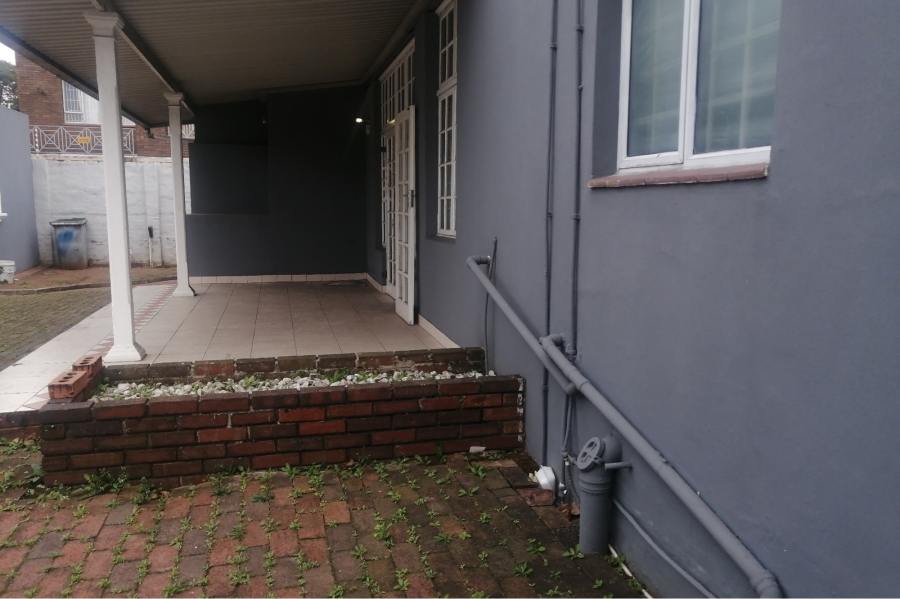To Let commercial Property for Rent in Windermere KwaZulu-Natal