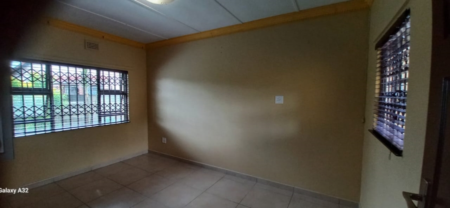 To Let 3 Bedroom Property for Rent in Veld En Vlei KwaZulu-Natal