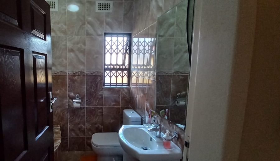 To Let 3 Bedroom Property for Rent in Veld En Vlei KwaZulu-Natal