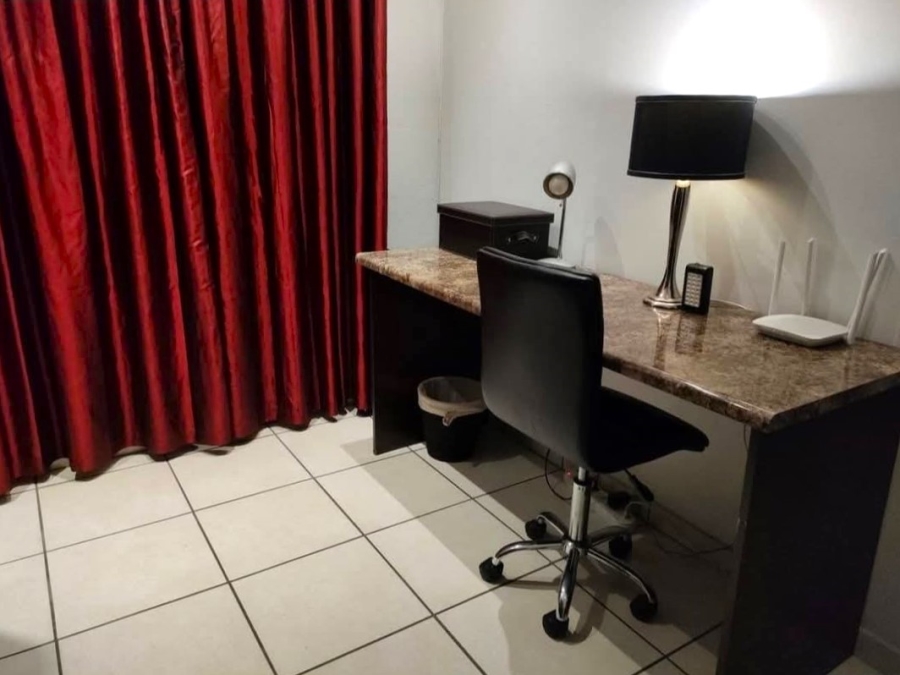 To Let 2 Bedroom Property for Rent in Arboretum KwaZulu-Natal