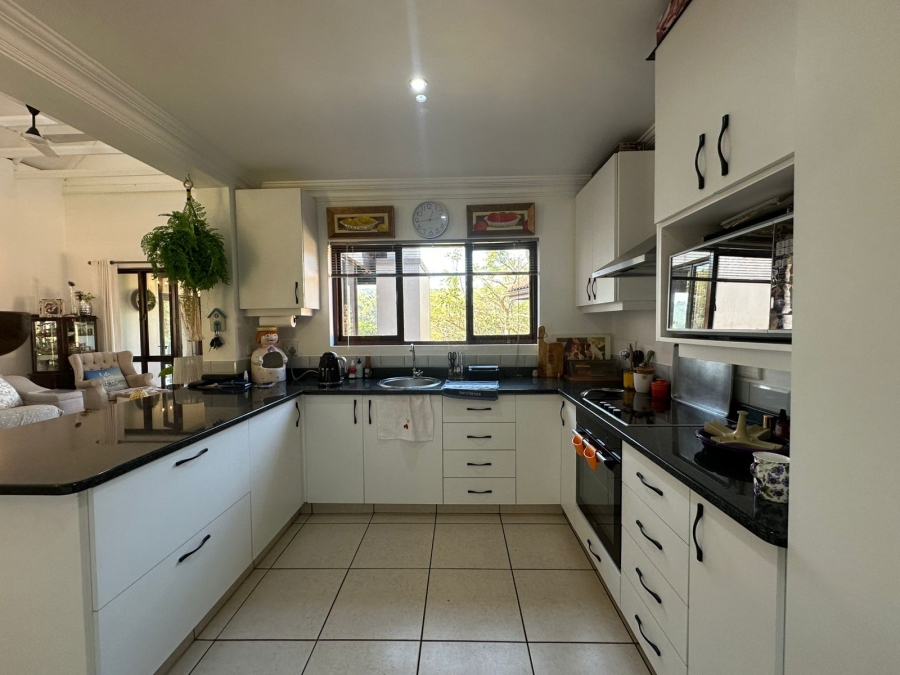4 Bedroom Property for Sale in Seaward Estate KwaZulu-Natal
