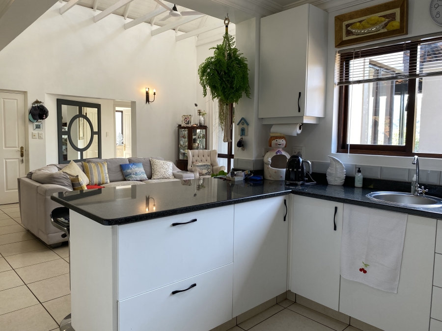 4 Bedroom Property for Sale in Seaward Estate KwaZulu-Natal