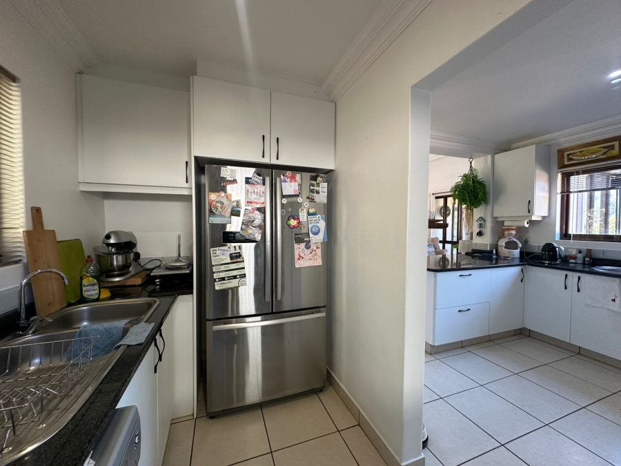 4 Bedroom Property for Sale in Seaward Estate KwaZulu-Natal