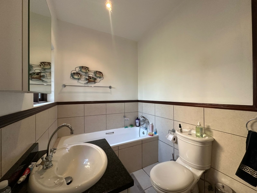 4 Bedroom Property for Sale in Seaward Estate KwaZulu-Natal