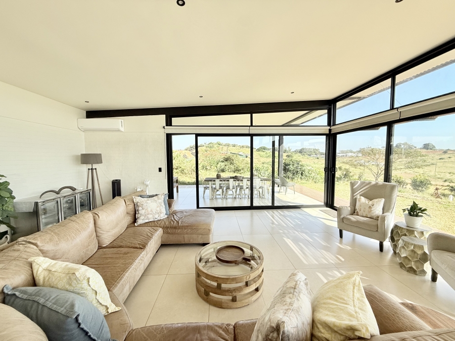 To Let 4 Bedroom Property for Rent in Sheffield Beach KwaZulu-Natal