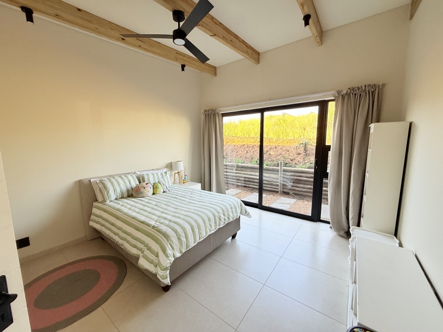 To Let 4 Bedroom Property for Rent in Sheffield Beach KwaZulu-Natal