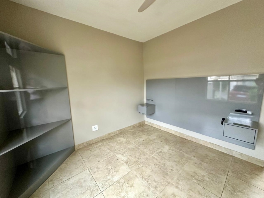 3 Bedroom Property for Sale in Deepdale KwaZulu-Natal