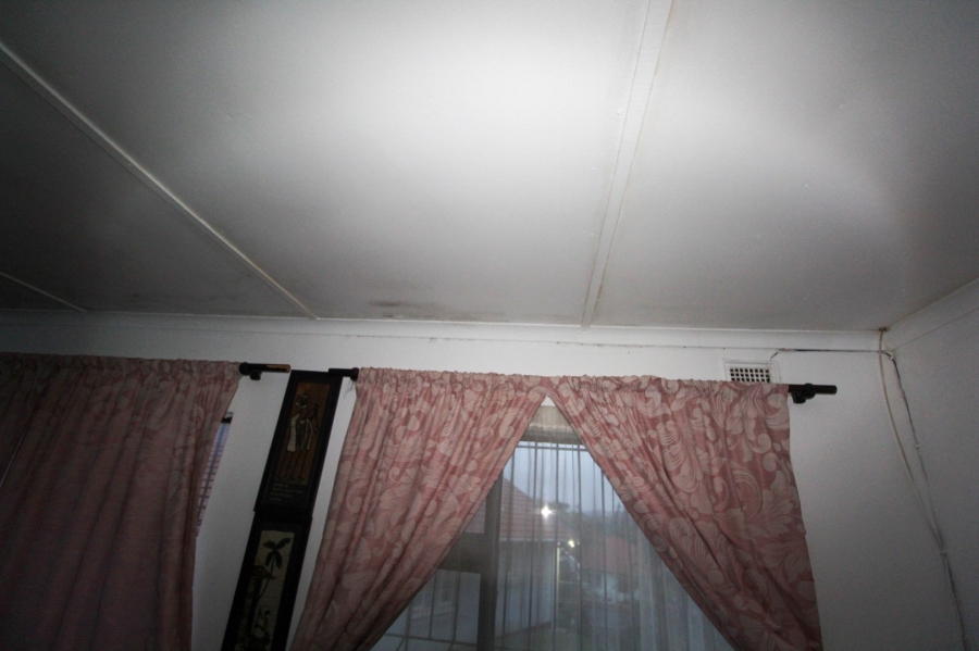 3 Bedroom Property for Sale in Ocean View KwaZulu-Natal