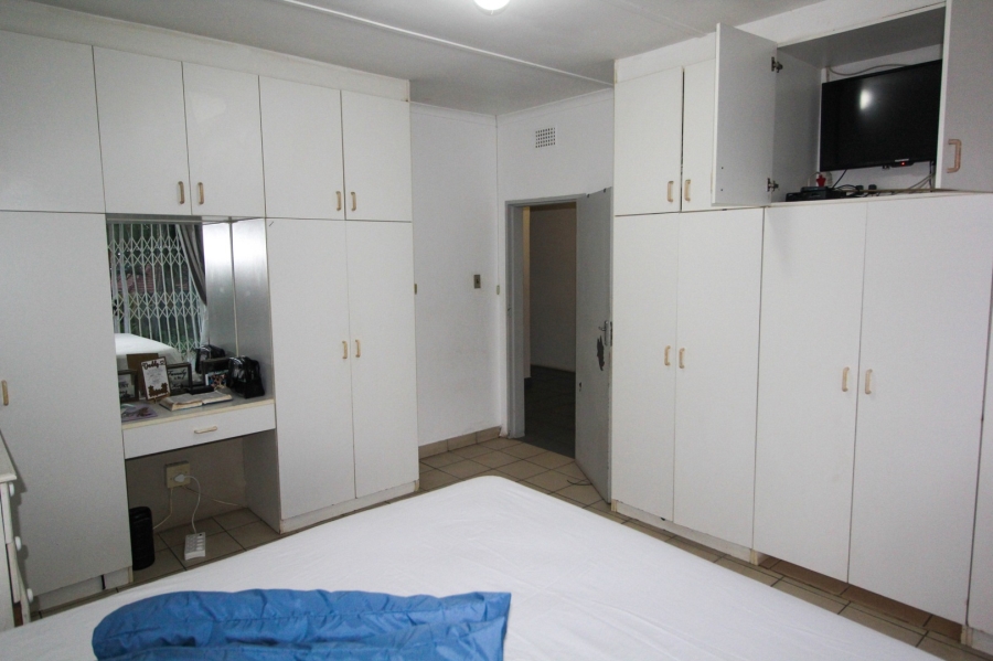 3 Bedroom Property for Sale in Ocean View KwaZulu-Natal