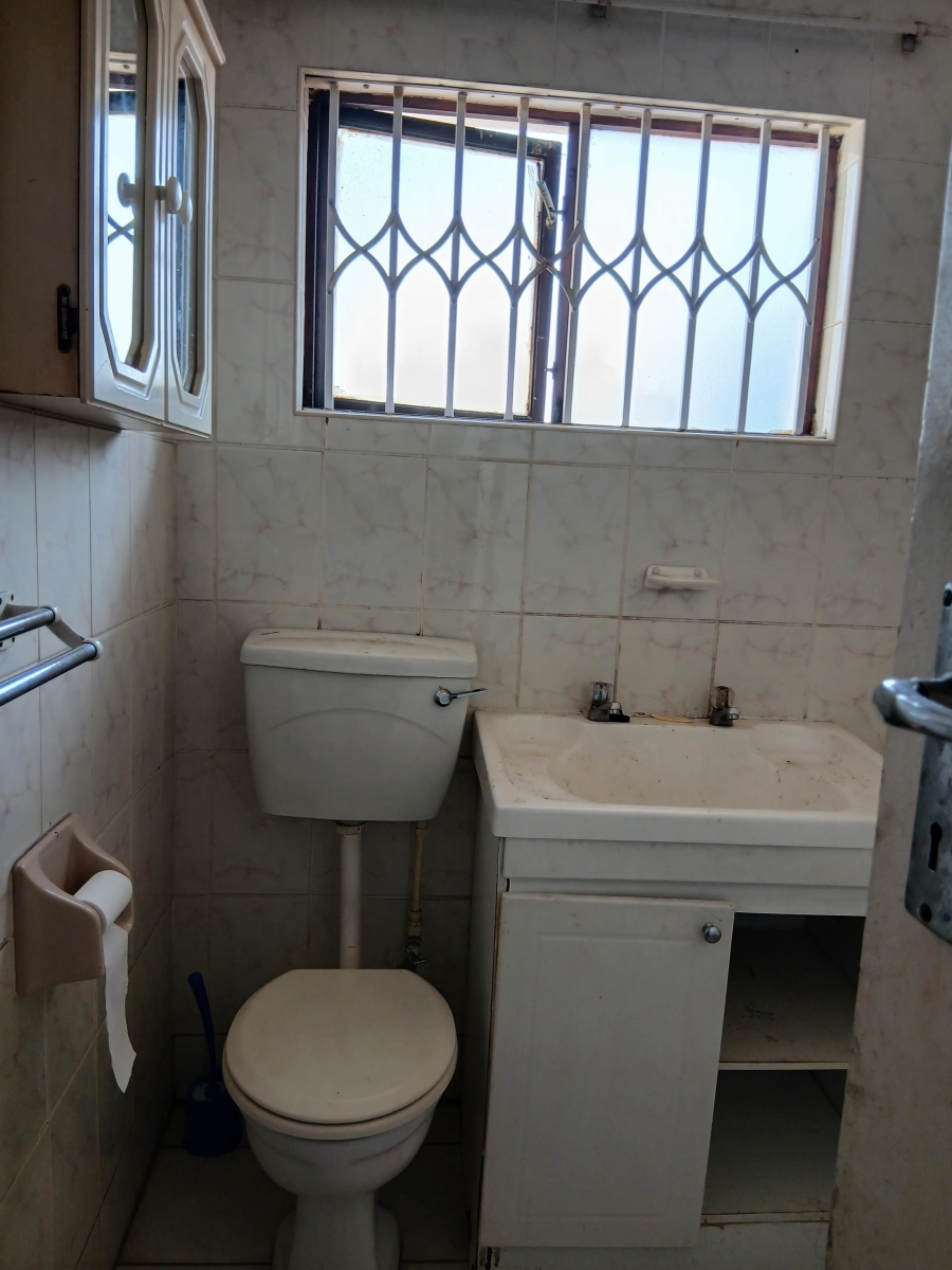 To Let 3 Bedroom Property for Rent in Bluff KwaZulu-Natal