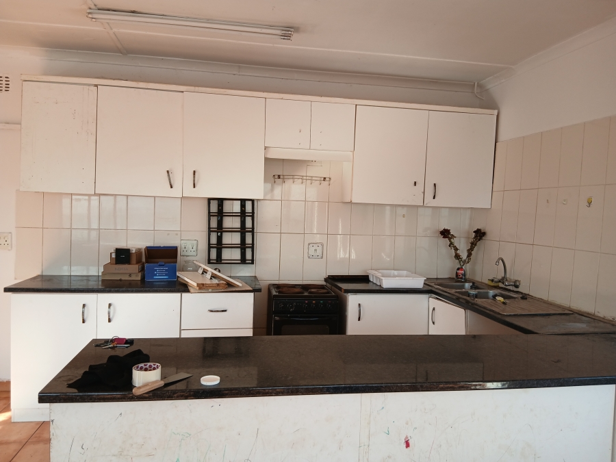 To Let 3 Bedroom Property for Rent in Bluff KwaZulu-Natal