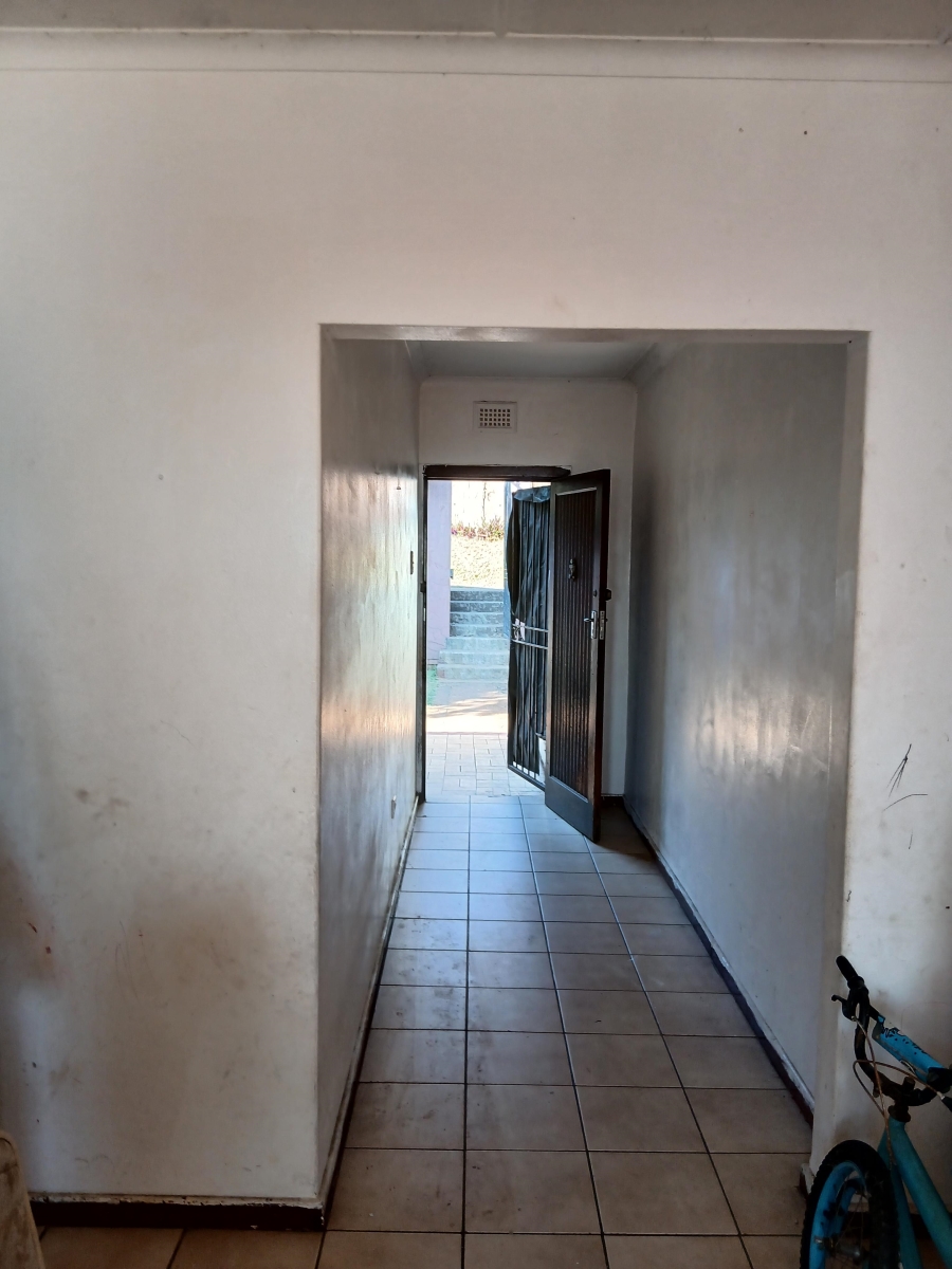 To Let 3 Bedroom Property for Rent in Bluff KwaZulu-Natal