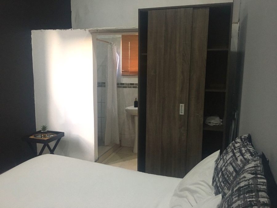 To Let 1 Bedroom Property for Rent in Birdswood KwaZulu-Natal