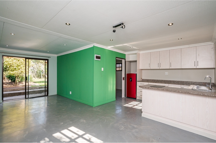 4 Bedroom Property for Sale in Cowies Hill Park KwaZulu-Natal