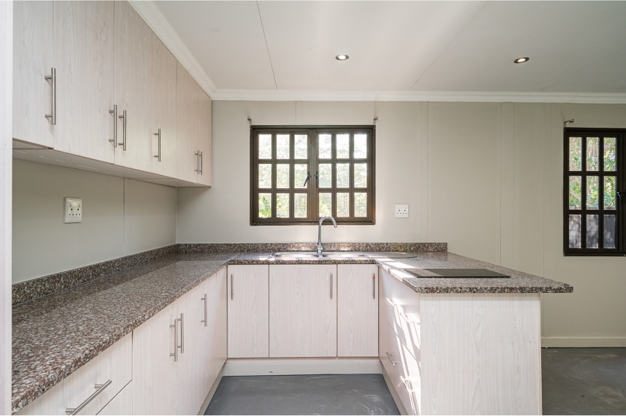 4 Bedroom Property for Sale in Cowies Hill Park KwaZulu-Natal