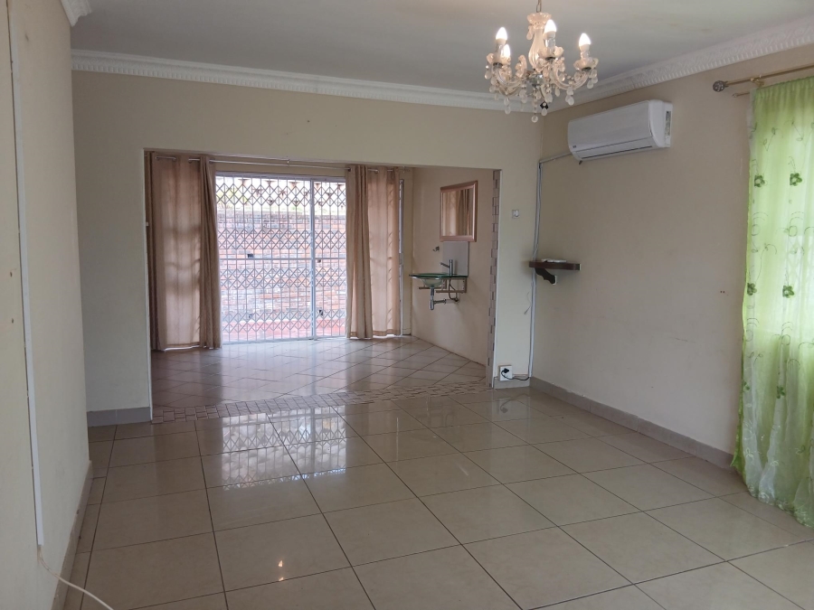 To Let 3 Bedroom Property for Rent in Bluff KwaZulu-Natal