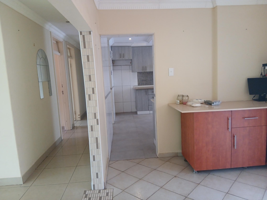 To Let 3 Bedroom Property for Rent in Bluff KwaZulu-Natal