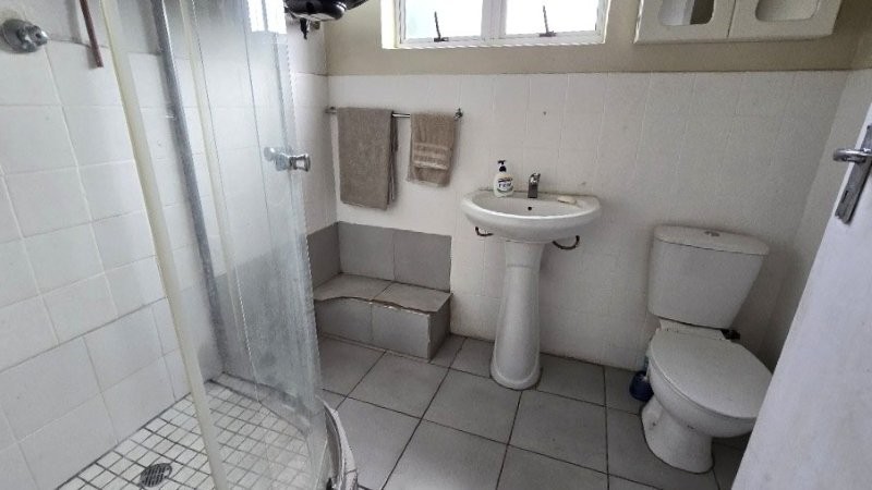 1 Bedroom Property for Sale in Pinetown KwaZulu-Natal