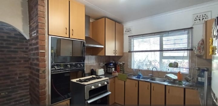 3 Bedroom Property for Sale in Amanzimtoti KwaZulu-Natal