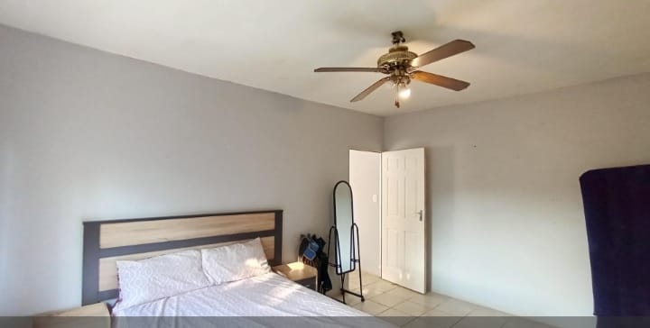 3 Bedroom Property for Sale in Amanzimtoti KwaZulu-Natal