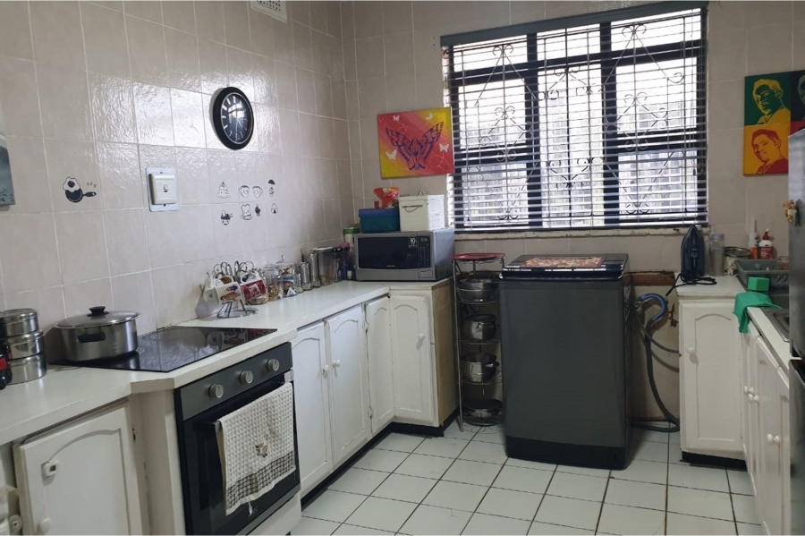 3 Bedroom Property for Sale in Glenwood KwaZulu-Natal