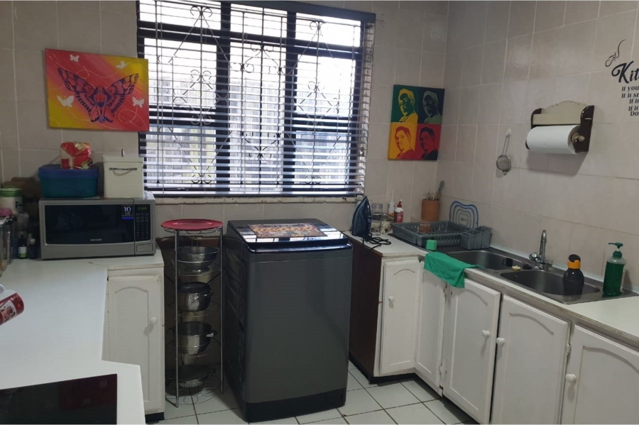 3 Bedroom Property for Sale in Glenwood KwaZulu-Natal