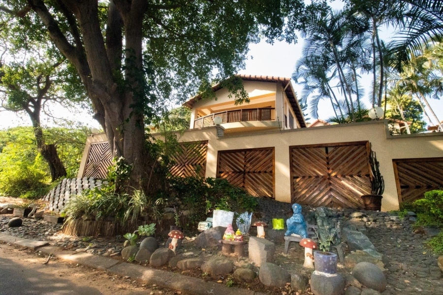 4 Bedroom Property for Sale in Deepdale KwaZulu-Natal