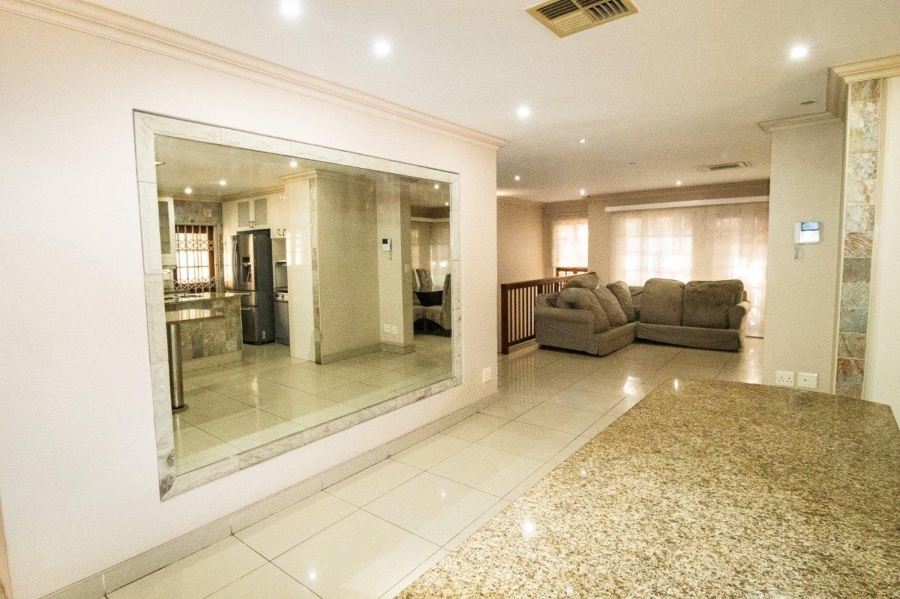 4 Bedroom Property for Sale in Deepdale KwaZulu-Natal