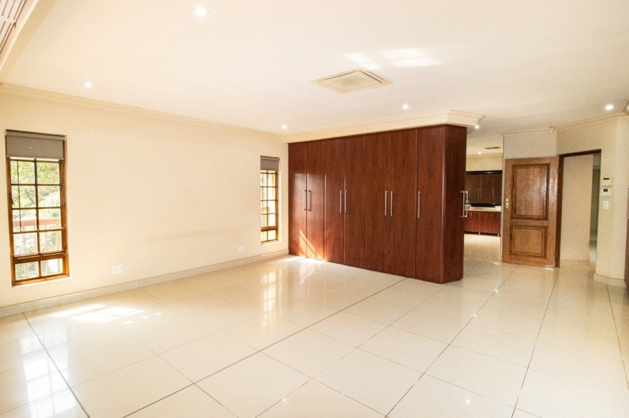 4 Bedroom Property for Sale in Deepdale KwaZulu-Natal