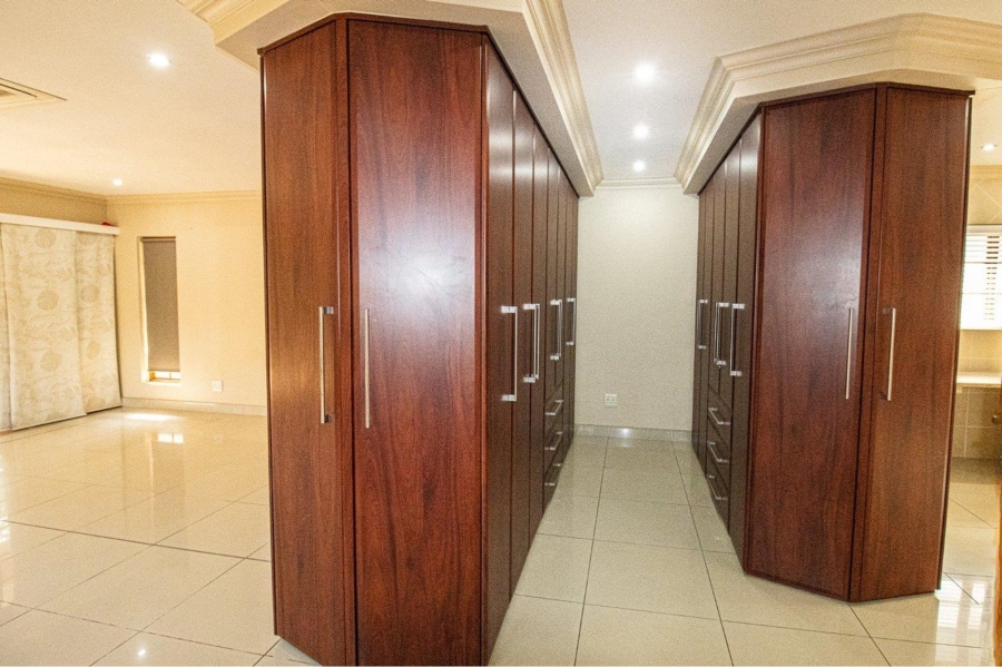 4 Bedroom Property for Sale in Deepdale KwaZulu-Natal